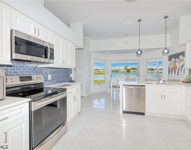 22589 Island Lakes Drive - Photo Thumbnail 11