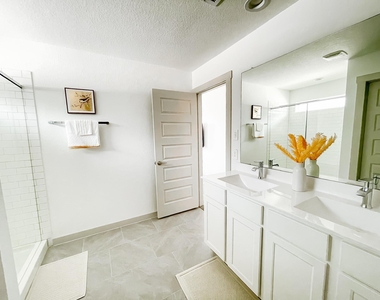 29830 Wildcat Way - Photo Thumbnail 11