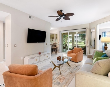 4680 Hawks Nest Way - Photo Thumbnail 2