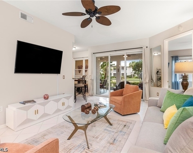 4680 Hawks Nest Way - Photo Thumbnail 5