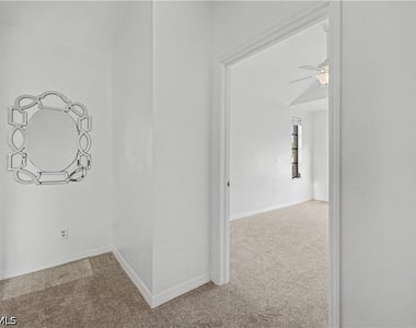 908 Augusta Boulevard - Photo Thumbnail 13