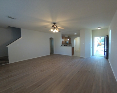 18418 Burgundy Sky Way - Photo Thumbnail 3