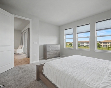 4713 Arboretum Circle - Photo Thumbnail 17