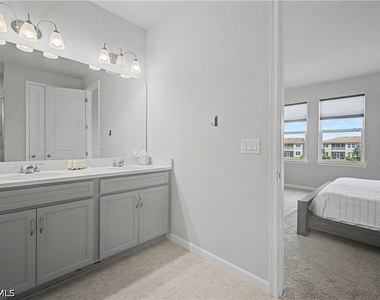 4713 Arboretum Circle - Photo Thumbnail 19