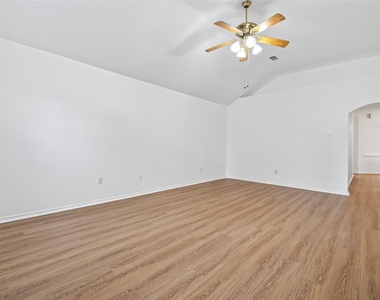 10027 Encino Cove Court - Photo Thumbnail 7