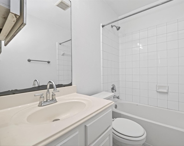 10027 Encino Cove Court - Photo Thumbnail 34