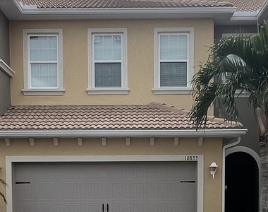 10833 Alvara Way - Photo Thumbnail 1