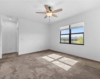 7548 Carnegie Way - Photo Thumbnail 8