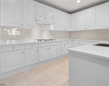 2714 Callista Court - Photo Thumbnail 8