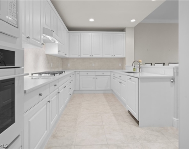 2714 Callista Court - Photo Thumbnail 7