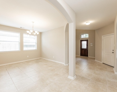 29163 Marina Point Lane - Photo Thumbnail 5