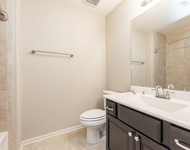 29163 Marina Point Lane - Photo Thumbnail 24