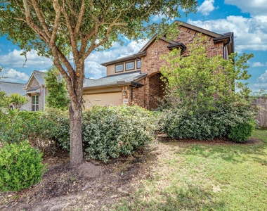 29163 Marina Point Lane - Photo Thumbnail 2