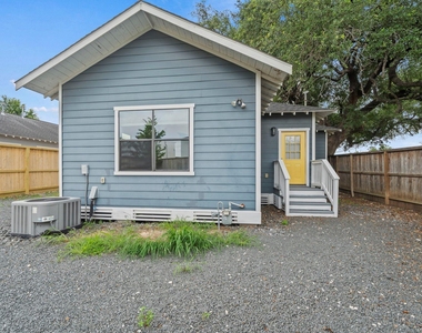 4734 Bell Street - Photo Thumbnail 1