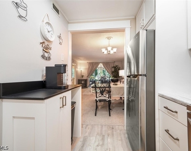 499 Forest Lakes Boulevard - Photo Thumbnail 5