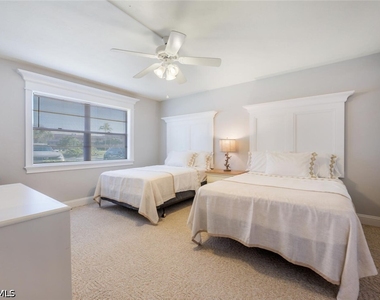 499 Forest Lakes Boulevard - Photo Thumbnail 14