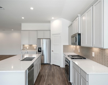 13325 Big Sky Court - Photo Thumbnail 9