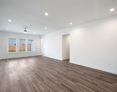13325 Big Sky Court - Photo Thumbnail 4
