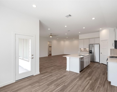13325 Big Sky Court - Photo Thumbnail 6