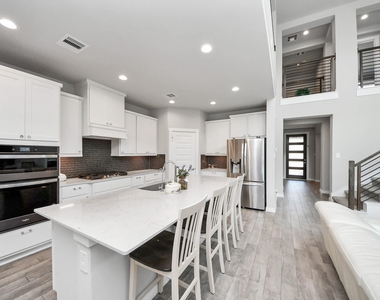 3815 Favor Forest Court - Photo Thumbnail 14