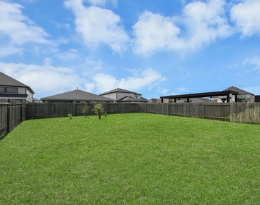 3815 Favor Forest Court - Photo Thumbnail 40
