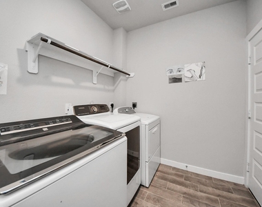 3815 Favor Forest Court - Photo Thumbnail 27