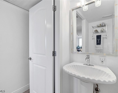 5 Bluebill Avenue - Photo Thumbnail 5
