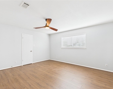 1107 Verret Lane - Photo Thumbnail 32