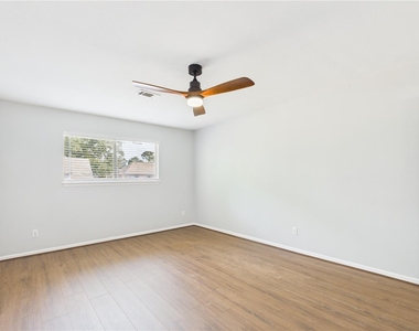 1107 Verret Lane - Photo Thumbnail 30