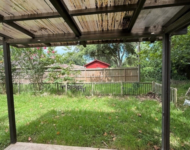 5525 Main Street - Photo Thumbnail 25