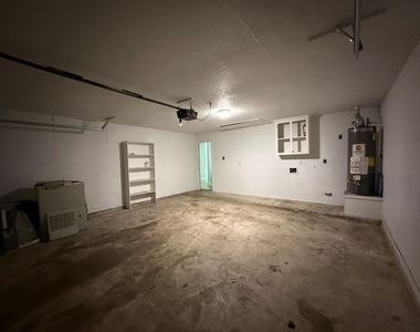 5525 Main Street - Photo Thumbnail 23