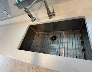 5525 Main Street - Photo Thumbnail 9