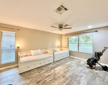 3487 Balboa Circle - Photo Thumbnail 31