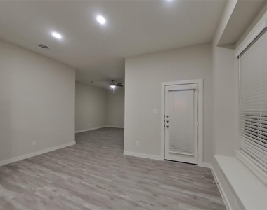 22705 Terrazzo Drive - Photo Thumbnail 3
