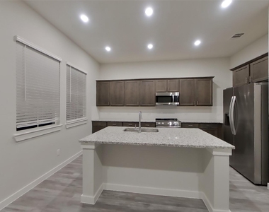 22705 Terrazzo Drive - Photo Thumbnail 4