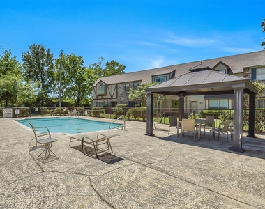 14703 Barryknoll Lane - Photo Thumbnail 22
