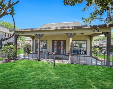 14703 Barryknoll Lane - Photo Thumbnail 24
