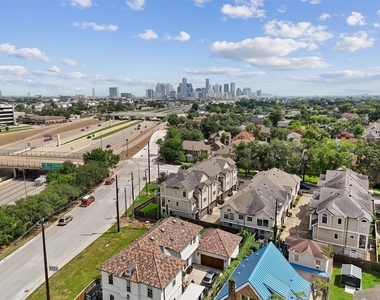 2402 Calumet Street - Photo Thumbnail 18