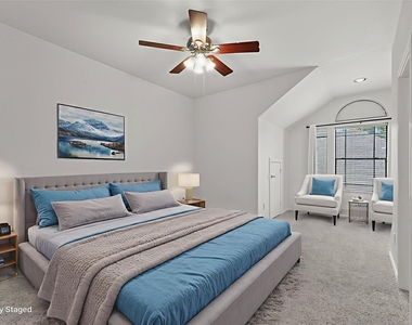 2402 Calumet Street - Photo Thumbnail 14