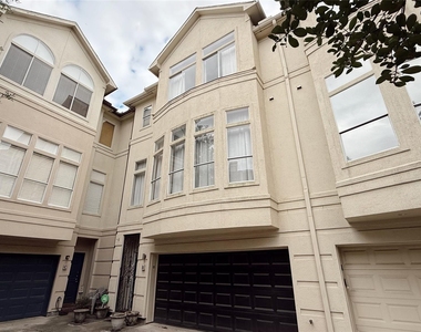 1107 Marconi Street - Photo Thumbnail 1