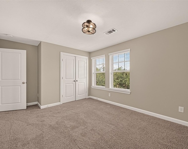 12507 Point Arbor Court - Photo Thumbnail 39