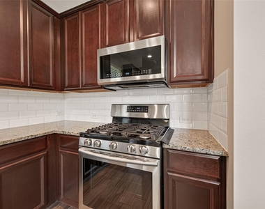 12507 Point Arbor Court - Photo Thumbnail 23