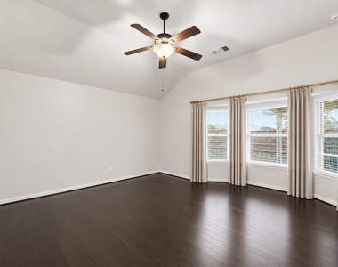 18751 Majestic Vista Lane - Photo Thumbnail 7