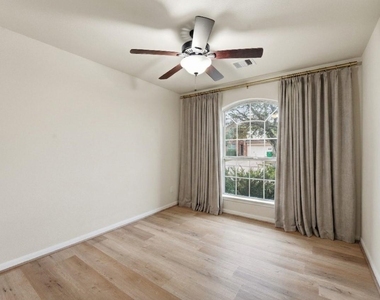 18751 Majestic Vista Lane - Photo Thumbnail 11