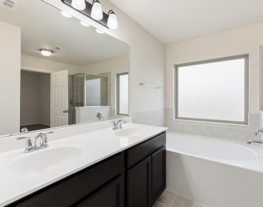 18751 Majestic Vista Lane - Photo Thumbnail 8