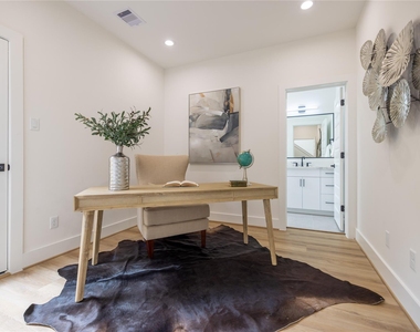 4008 Yellowstone Blvd - Photo Thumbnail 15