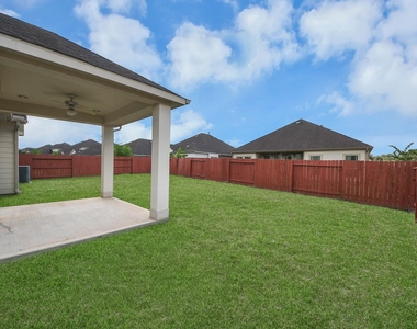 1902 Argos Drive - Photo Thumbnail 7