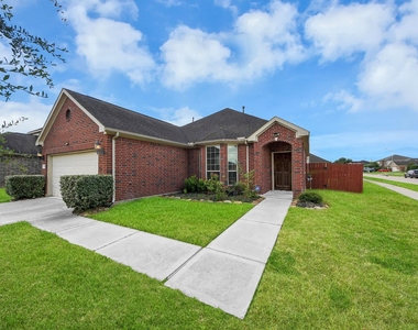 1902 Argos Drive - Photo Thumbnail 5