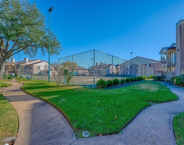 2120 El Paseo Street - Photo Thumbnail 18