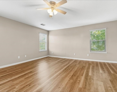 16311 Hayesford Lane - Photo Thumbnail 7